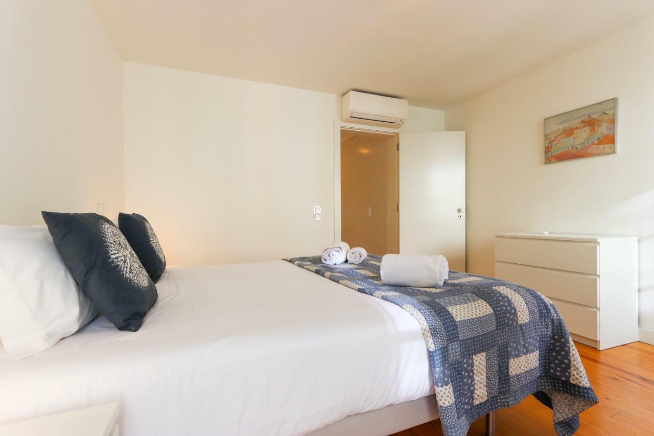 Principe Real T.M. Flat Charming View Apartment Lisbon Luaran gambar